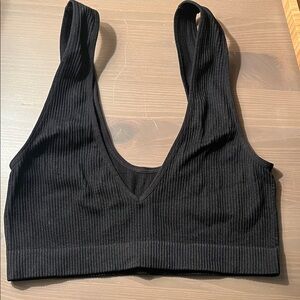 Colsie Black Ribbed Sports Bra